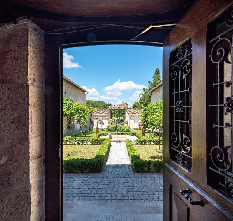 Chateau De L'Hoste Saint-Beauzeil Eksteriør bilde